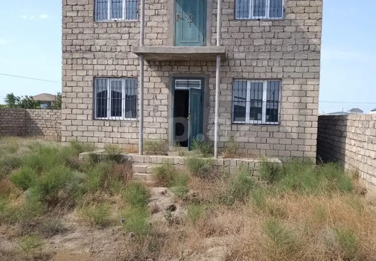 8 otaqlı mənzil , Bakı