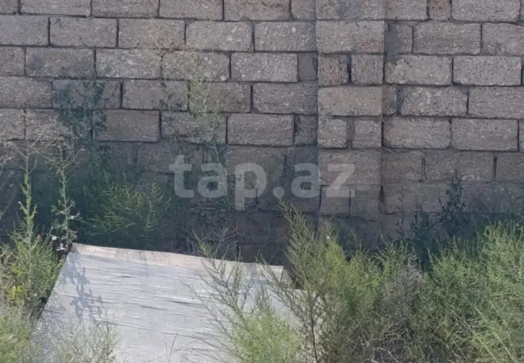 8 otaqlı mənzil , Bakı
