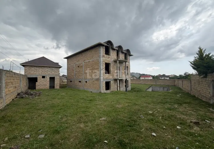 5 otaqlı mənzil , Şamaxı