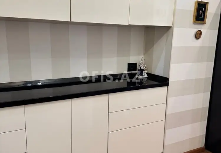 3 otaqlı mənzil Satılır, Yeni Yasamal qəs., Yasamal, Bakı
