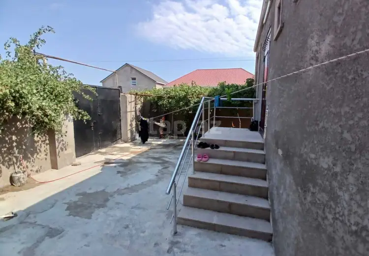 4 otaqlı mənzil , Bakı