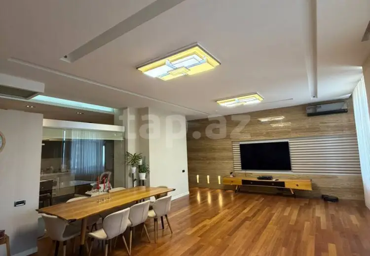 4 otaqlı mənzil , Bakı
