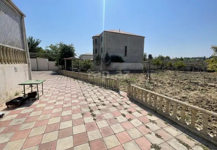 4 otaqlı mənzil , Bakı