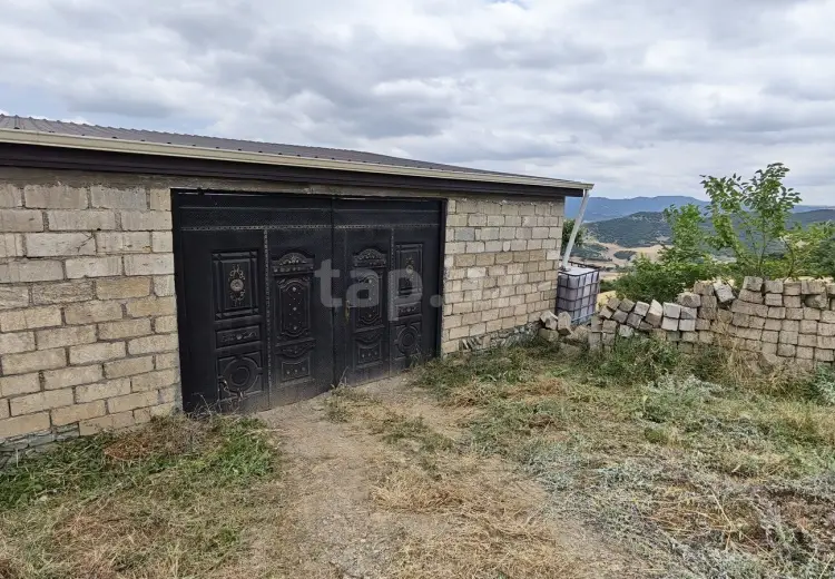 4 otaqlı mənzil , Quba