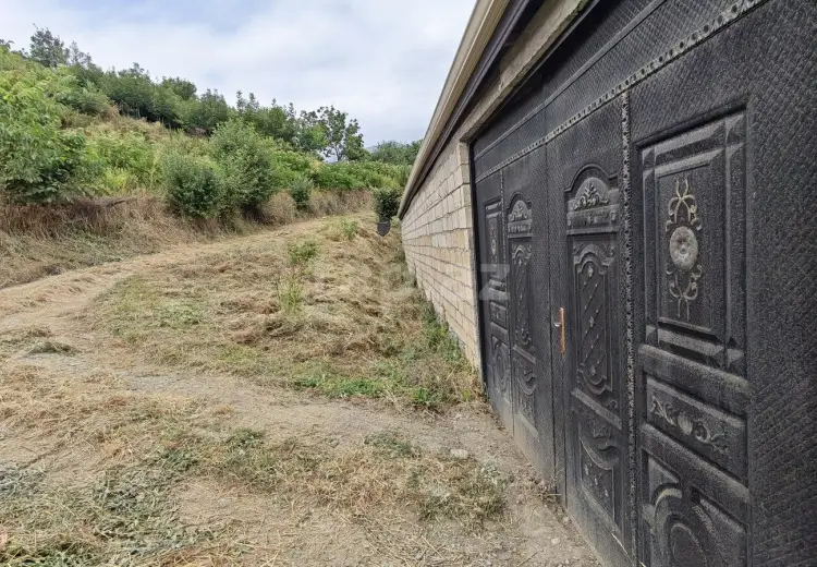 4 otaqlı mənzil , Quba