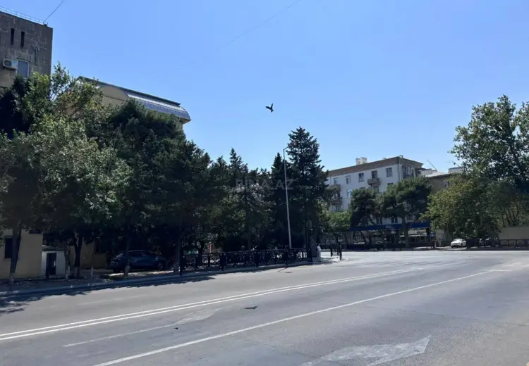 65 m² Obyekt / Ofis Satılır, Nərimanov, Bakı