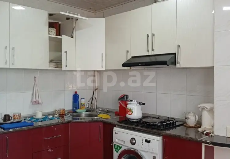 3 otaqlı mənzil , Bakı