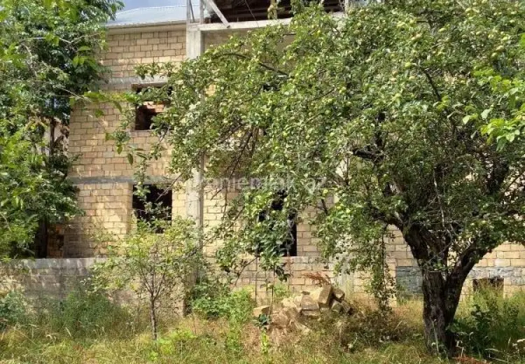 7 otaqlı mənzil Satılır, Qəbələ