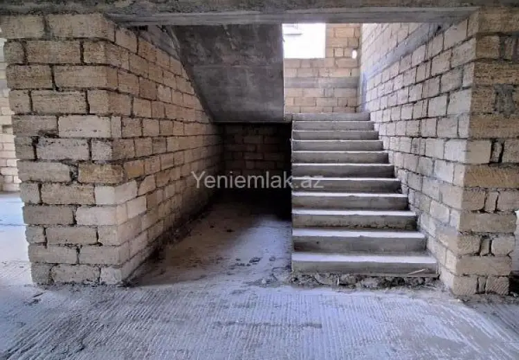 7 otaqlı mənzil Satılır, Qəbələ