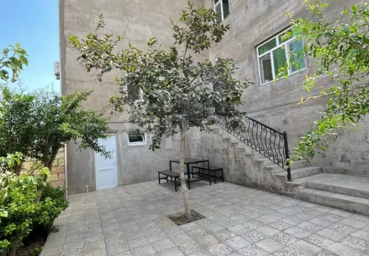 6 otaqlı mənzil , Badamdar qəs., Səbail, Bakı