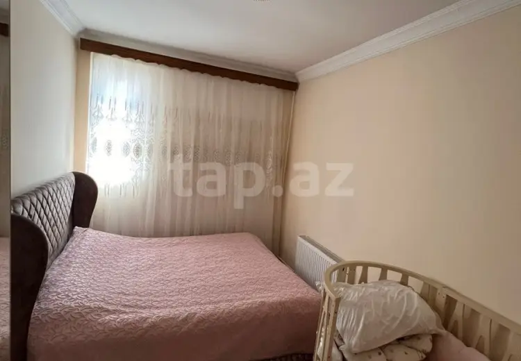7 otaqlı mənzil , Xırdalan