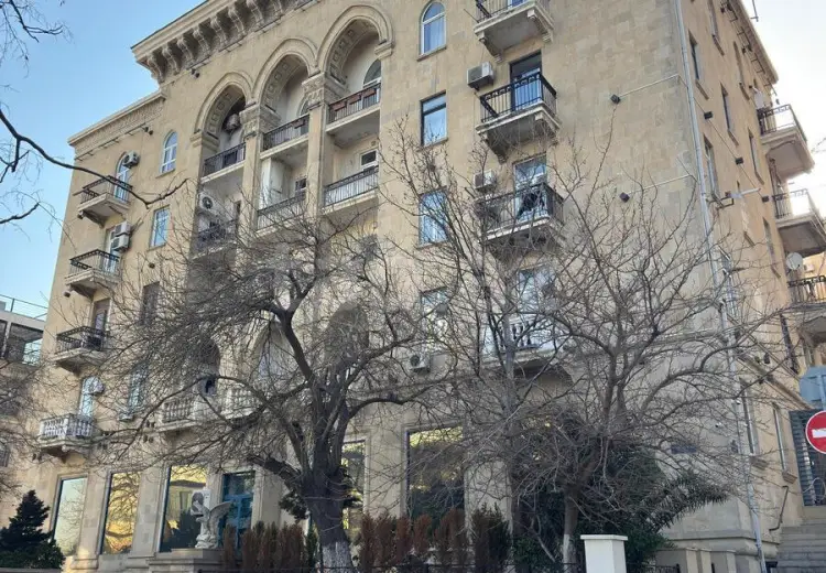 2 otaqlı mənzil , Bayıl qəs., Səbail, Bakı