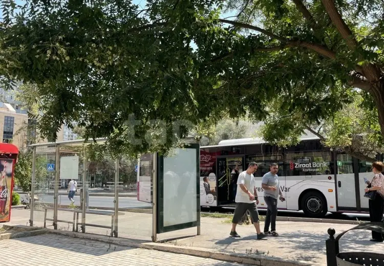 3 otaqlı mənzil , Bakı