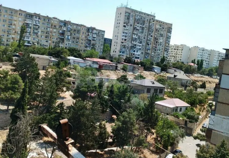 3 otaqlı mənzil , Bakı