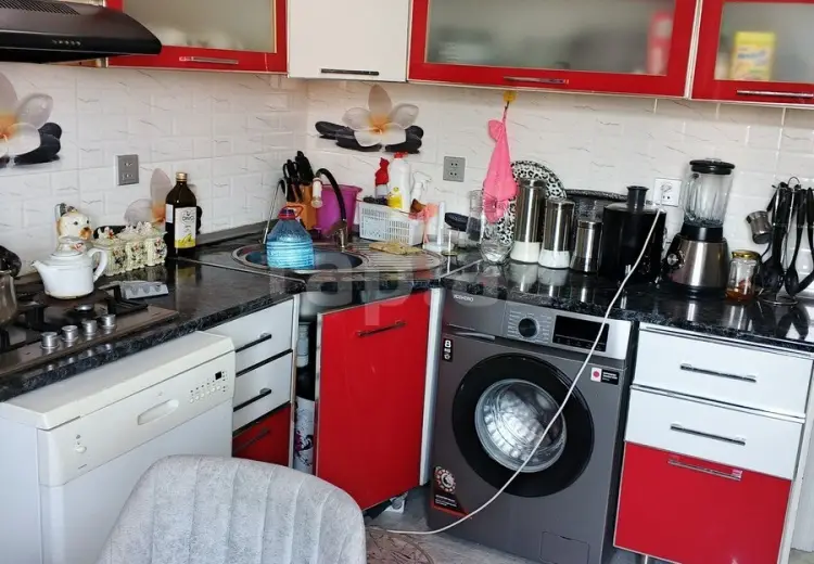 3 otaqlı mənzil , Bakı