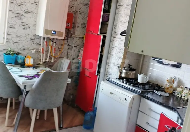 3 otaqlı mənzil , Bakı