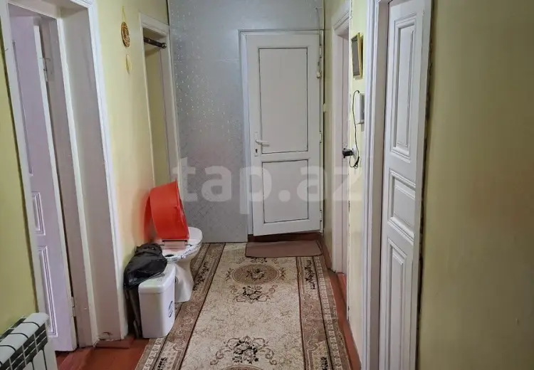 3 otaqlı mənzil , Şəki
