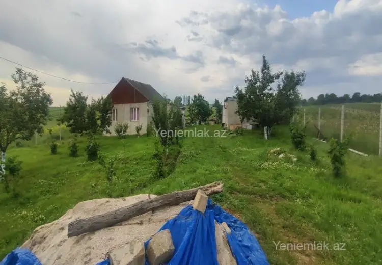 3 otaqlı mənzil Satılır, Quba