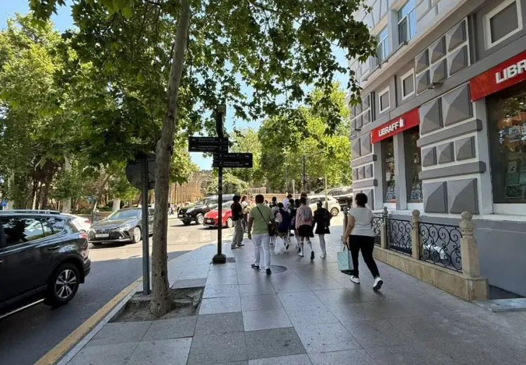 135 m² Obyekt / Ofis Satılır, Səbail, Bakı