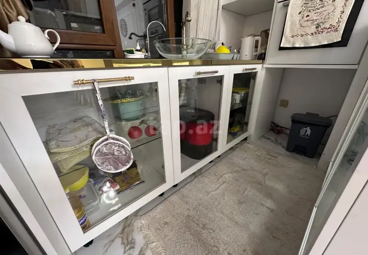3 otaqlı mənzil , Xırdalan