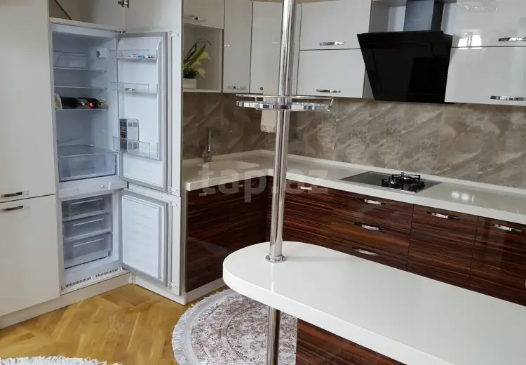 2 otaqlı mənzil Kirayə (aylıq), Bakı