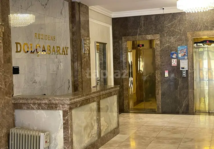 4 otaqlı mənzil , Bakı