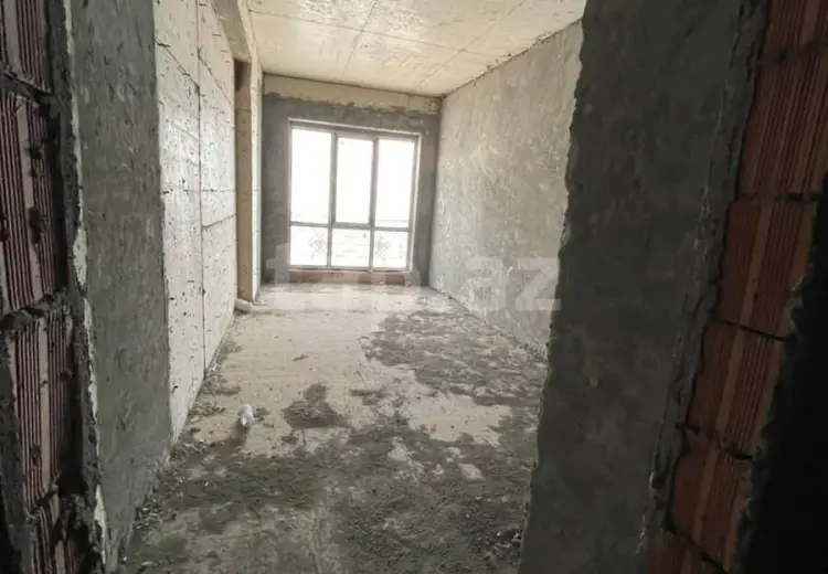 4 otaqlı mənzil , Bakı