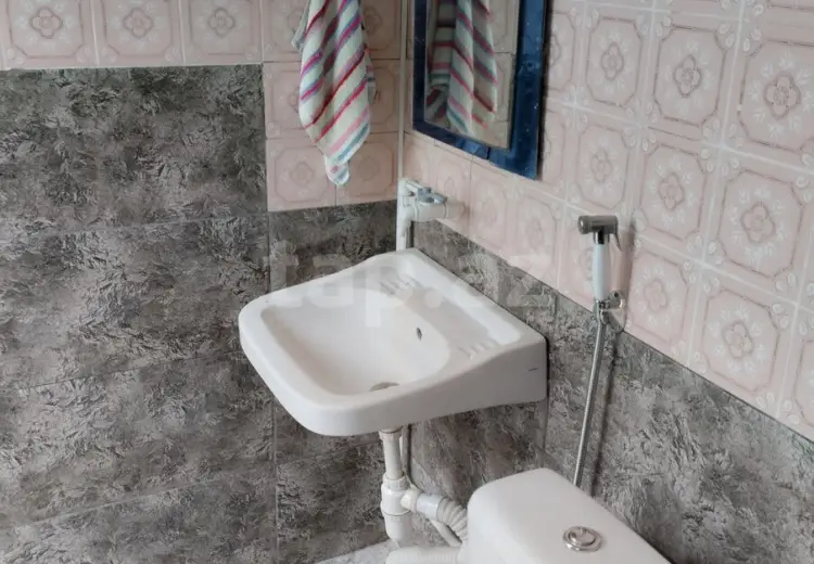 3 otaqlı mənzil , Xudat