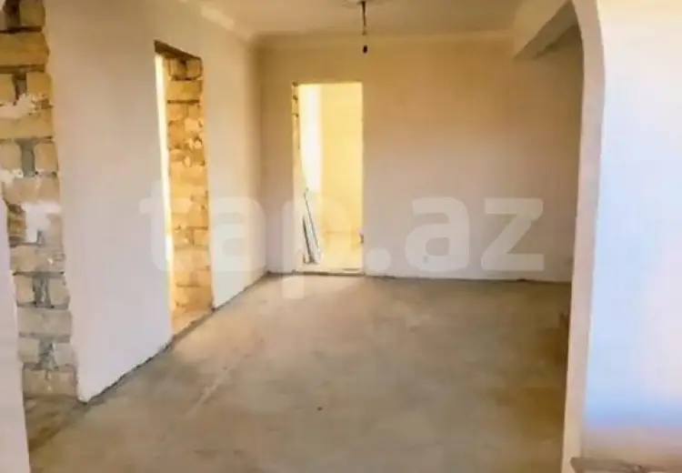 7 otaqlı mənzil , Qusar