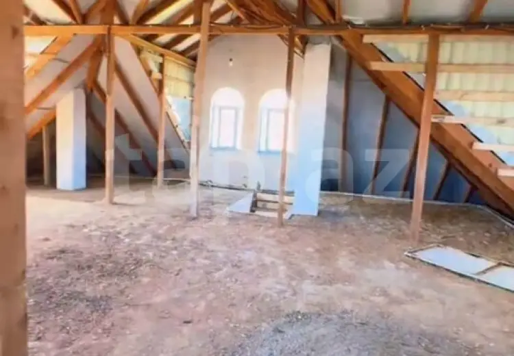 7 otaqlı mənzil , Qusar
