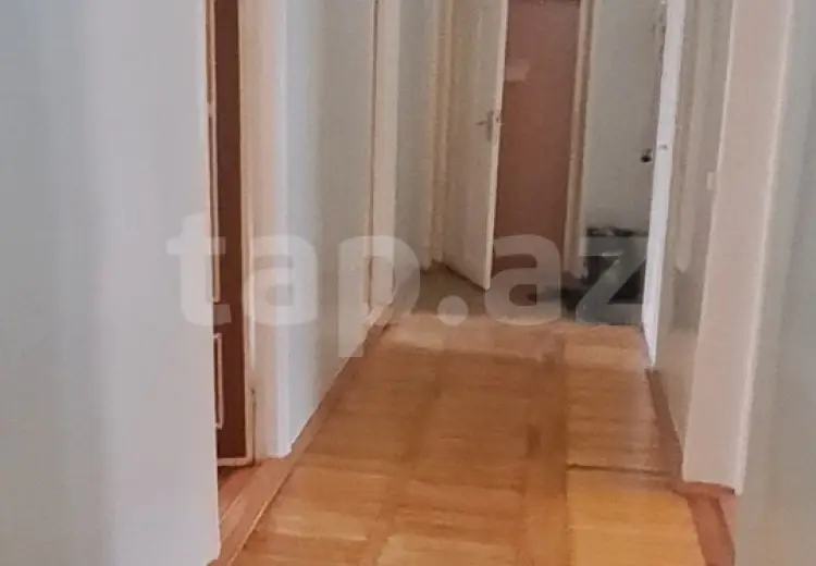 5 otaqlı mənzil , Şəki