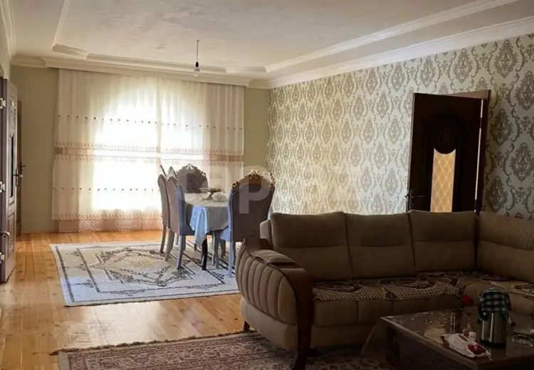 4 otaqlı mənzil , Bakı