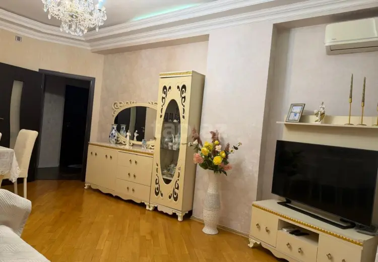 3 otaqlı mənzil , Yasamal qəs., Yasamal, Bakı