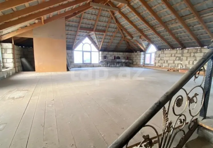 4 otaqlı mənzil , Bakı