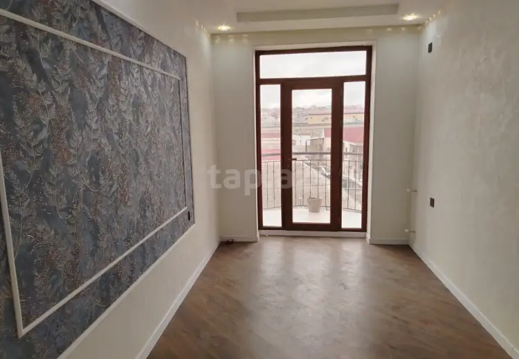 3 otaqlı mənzil , Xırdalan