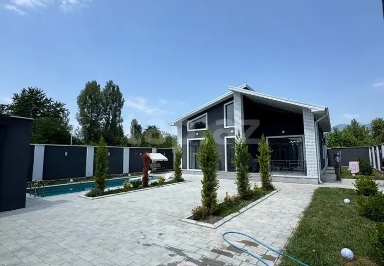 4 otaqlı mənzil , Qəbələ