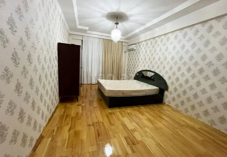 3 otaqlı mənzil , Bakı