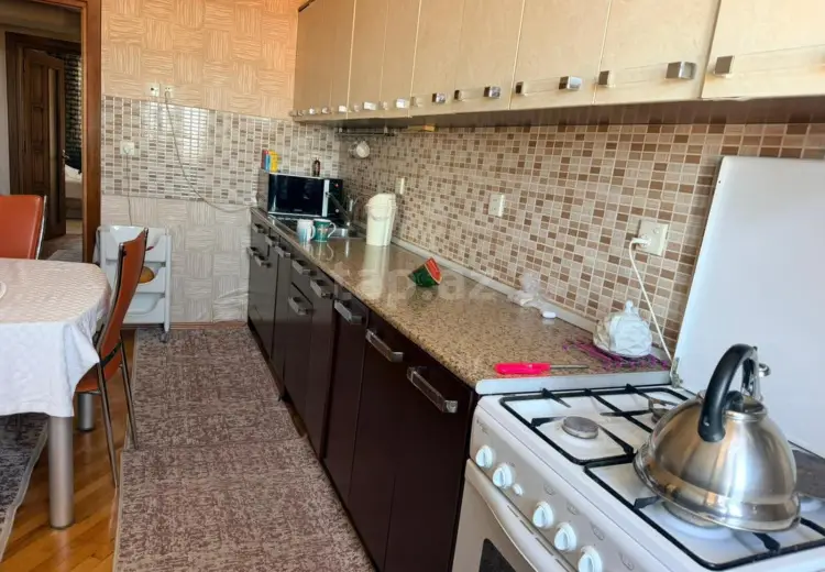 4 otaqlı mənzil , Sumqayıt
