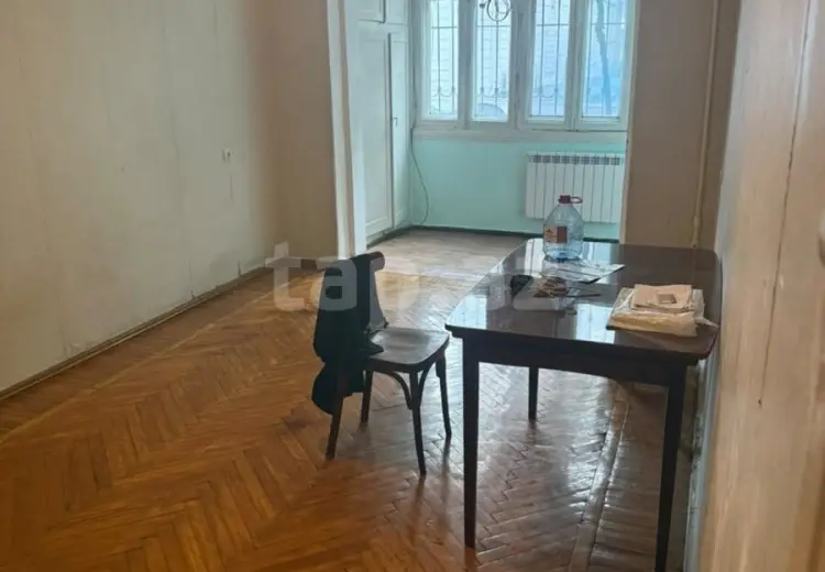 3 otaqlı mənzil , Bakı
