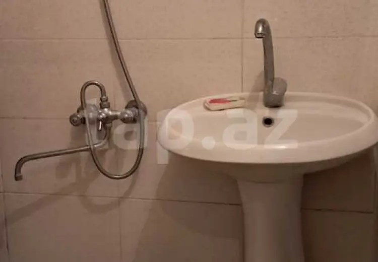 2 otaqlı mənzil , Şəki