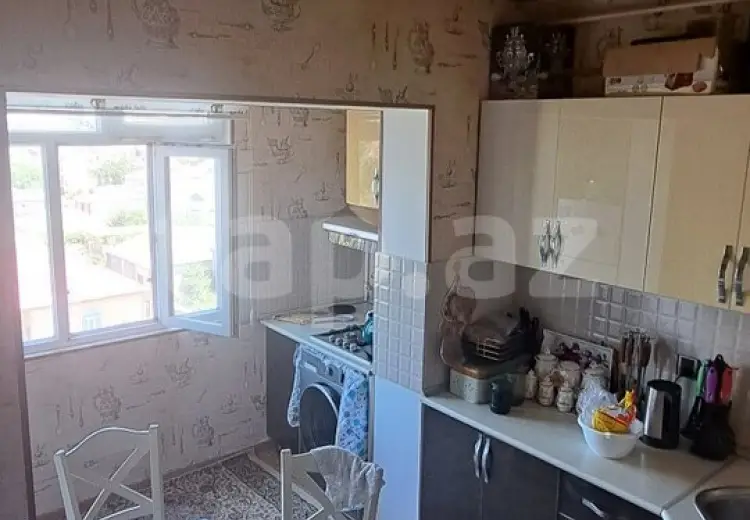 3 otaqlı mənzil , Qaraçuxur qəs., Suraxanı, Bakı