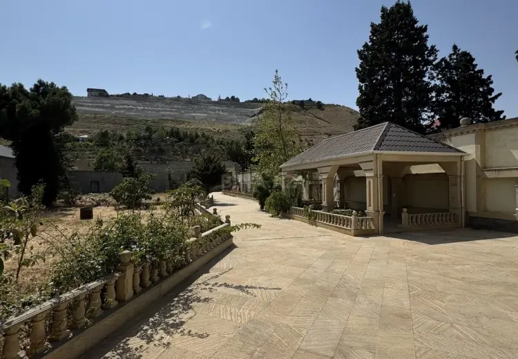 8 otaqlı mənzil Satılır, Badamdar qəs., Səbail, Bakı