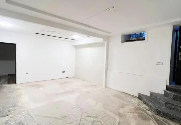 75 m² Obyekt / Ofis Satılır, Səbail, Bakı
