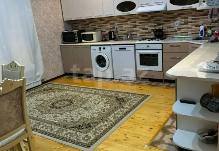 4 otaqlı mənzil , Gəncə