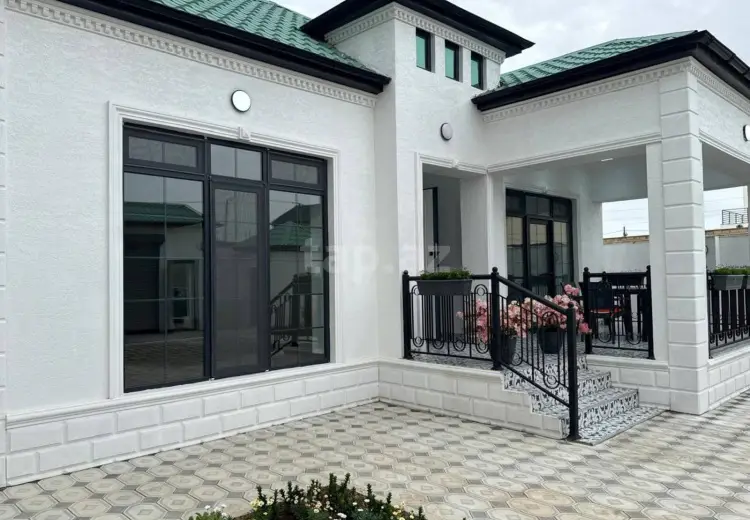 4 otaqlı mənzil , Bakı