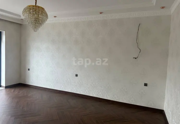 4 otaqlı mənzil , Bakı