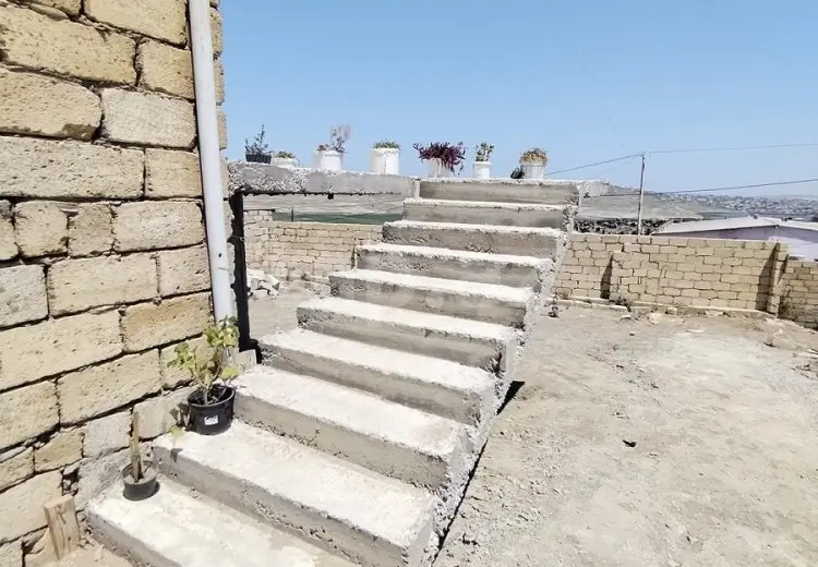 3 otaqlı mənzil , Bakı