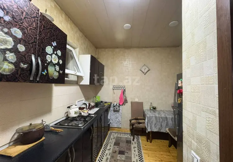 3 otaqlı mənzil , Bakı