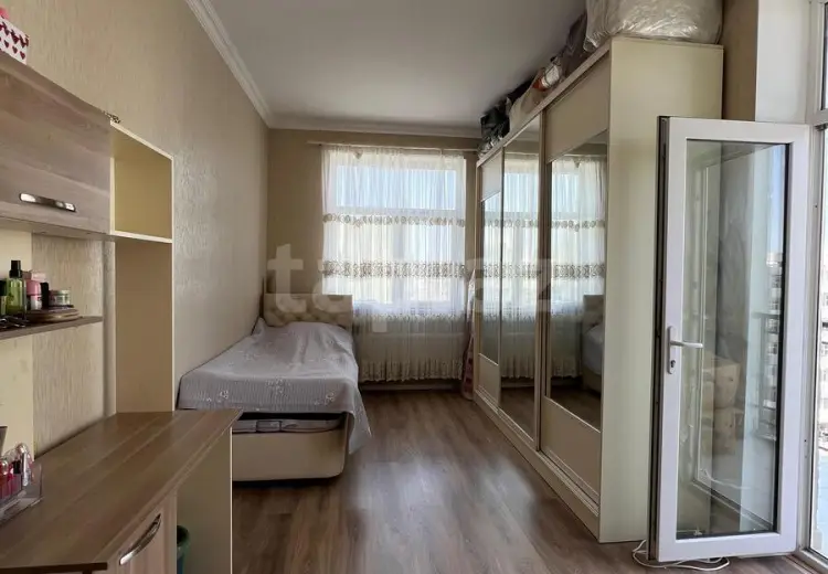 3 otaqlı mənzil , Bakı
