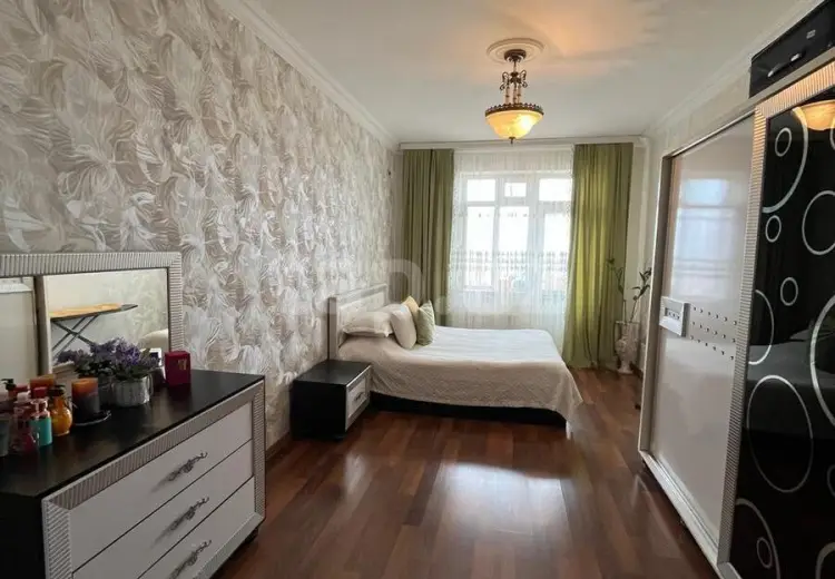 3 otaqlı mənzil , Bakı